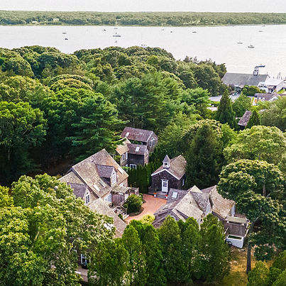 Vogue’s Official Guide to the Hamptons